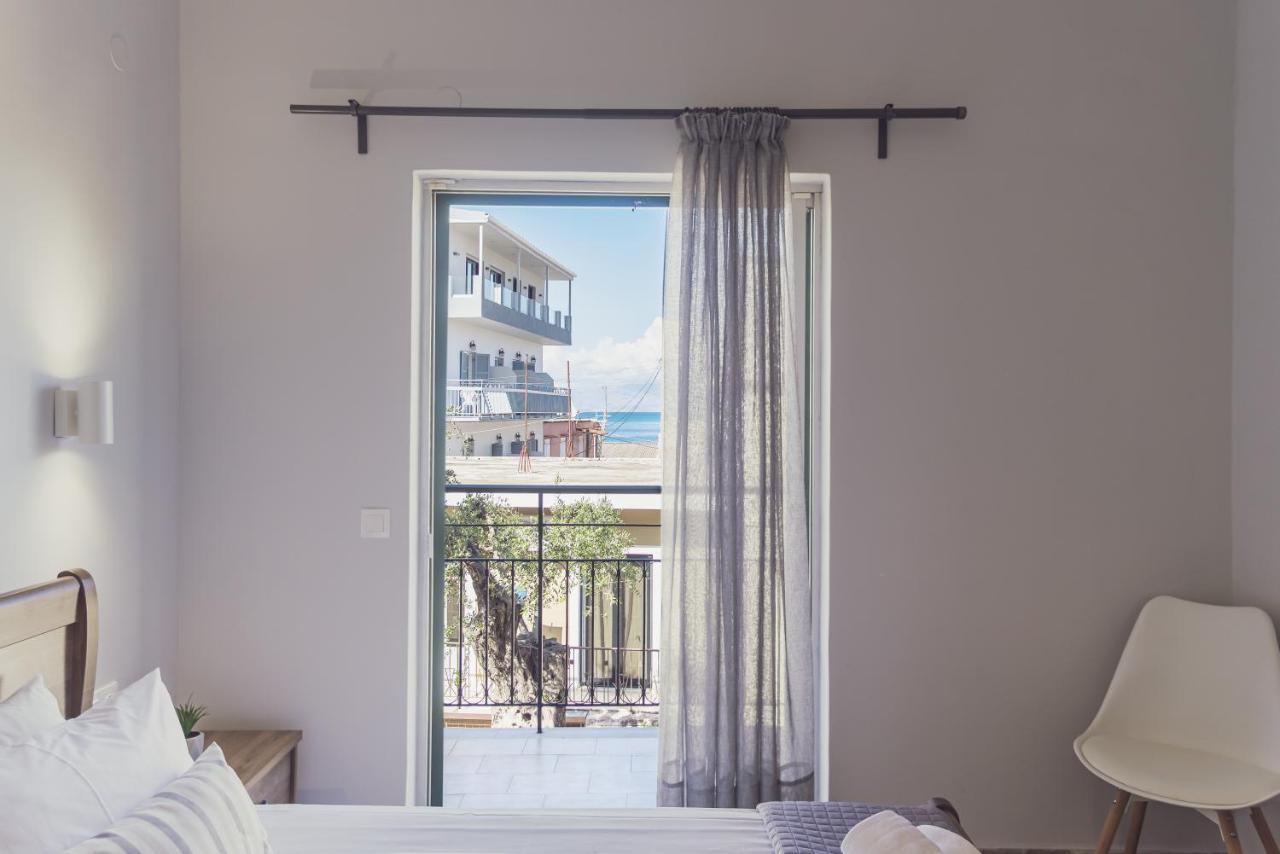 Maria Olga Apartments เวนิทเซส ภายนอก รูปภาพ