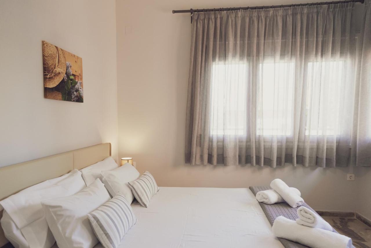 Maria Olga Apartments เวนิทเซส ภายนอก รูปภาพ