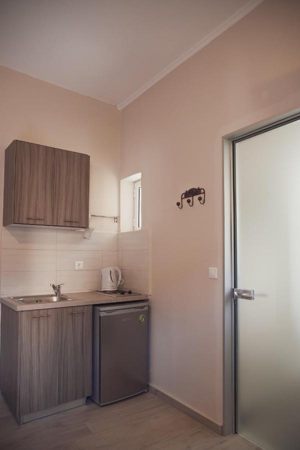 Maria Olga Apartments เวนิทเซส ภายนอก รูปภาพ
