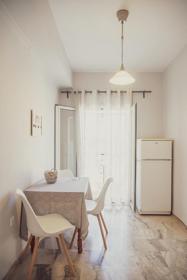 Maria Olga Apartments เวนิทเซส ภายนอก รูปภาพ