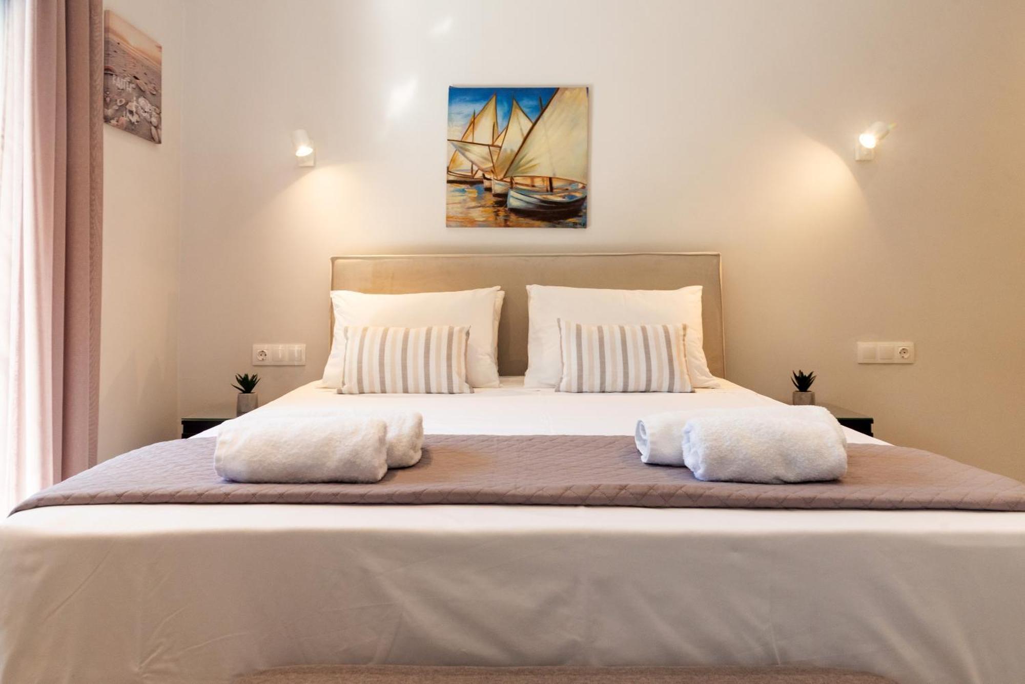 Maria Olga Apartments เวนิทเซส ภายนอก รูปภาพ
